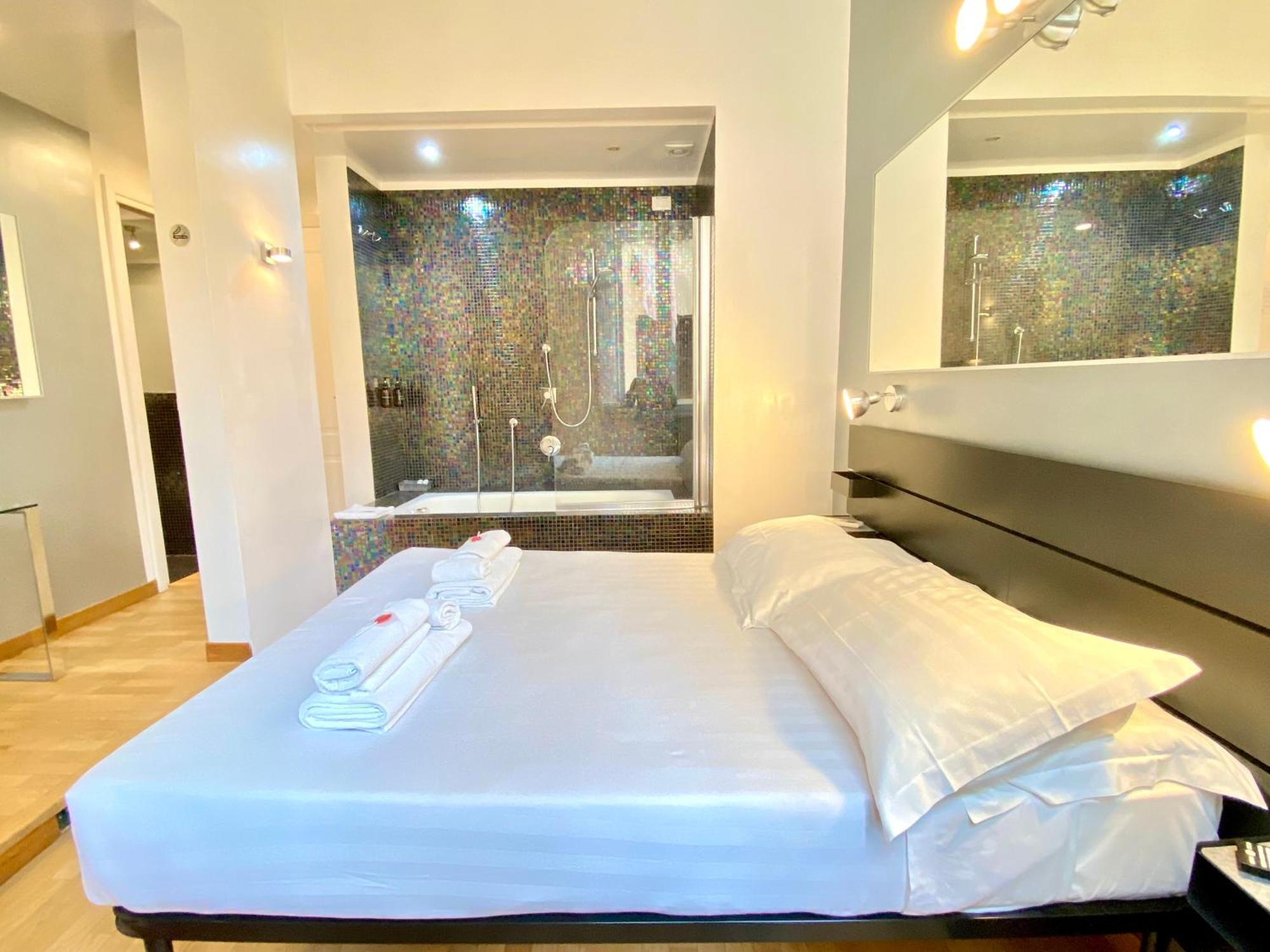 Kiss Me Rome Luxury Rooms Ngoại thất bức ảnh